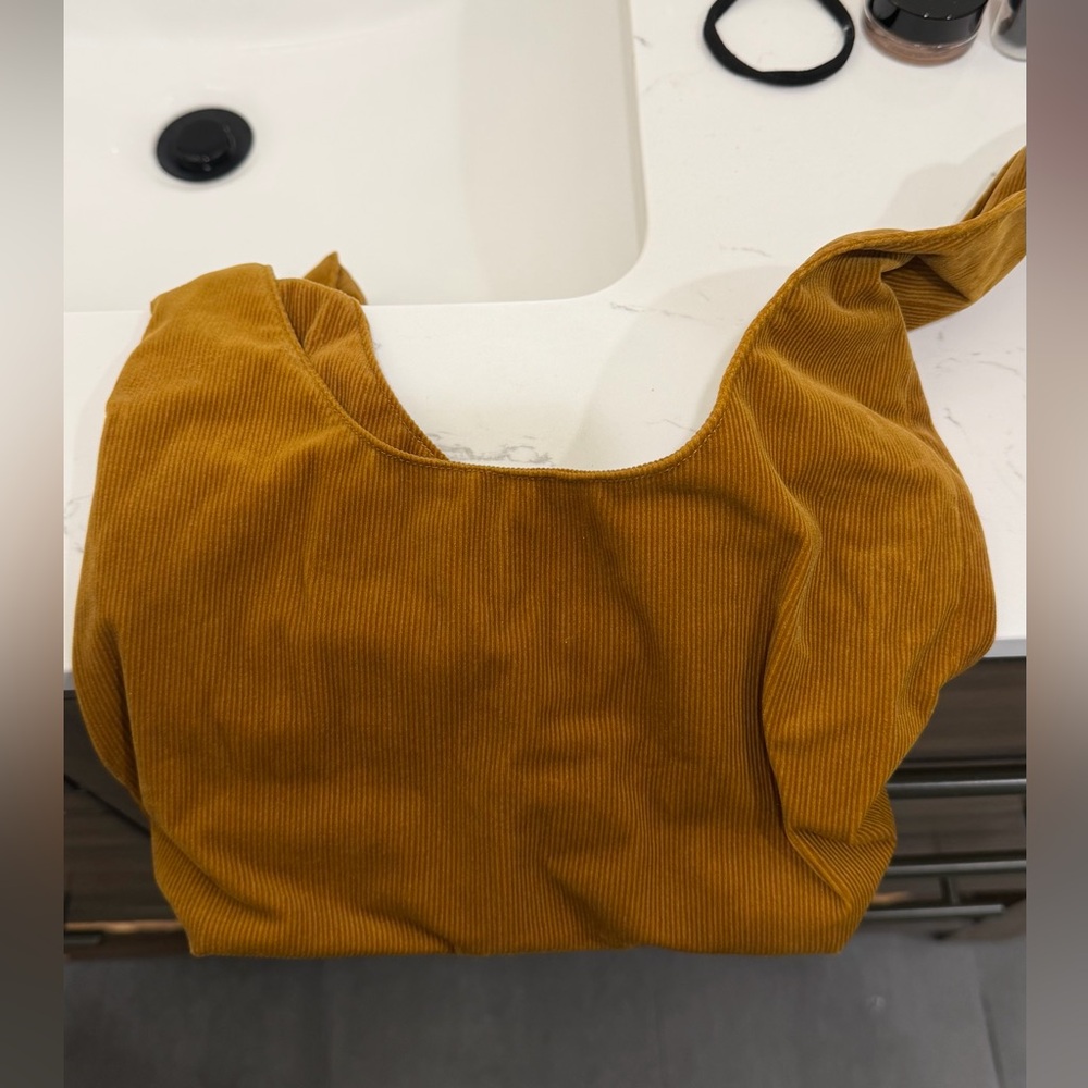 NEVER USED Merit Makeup Pouch